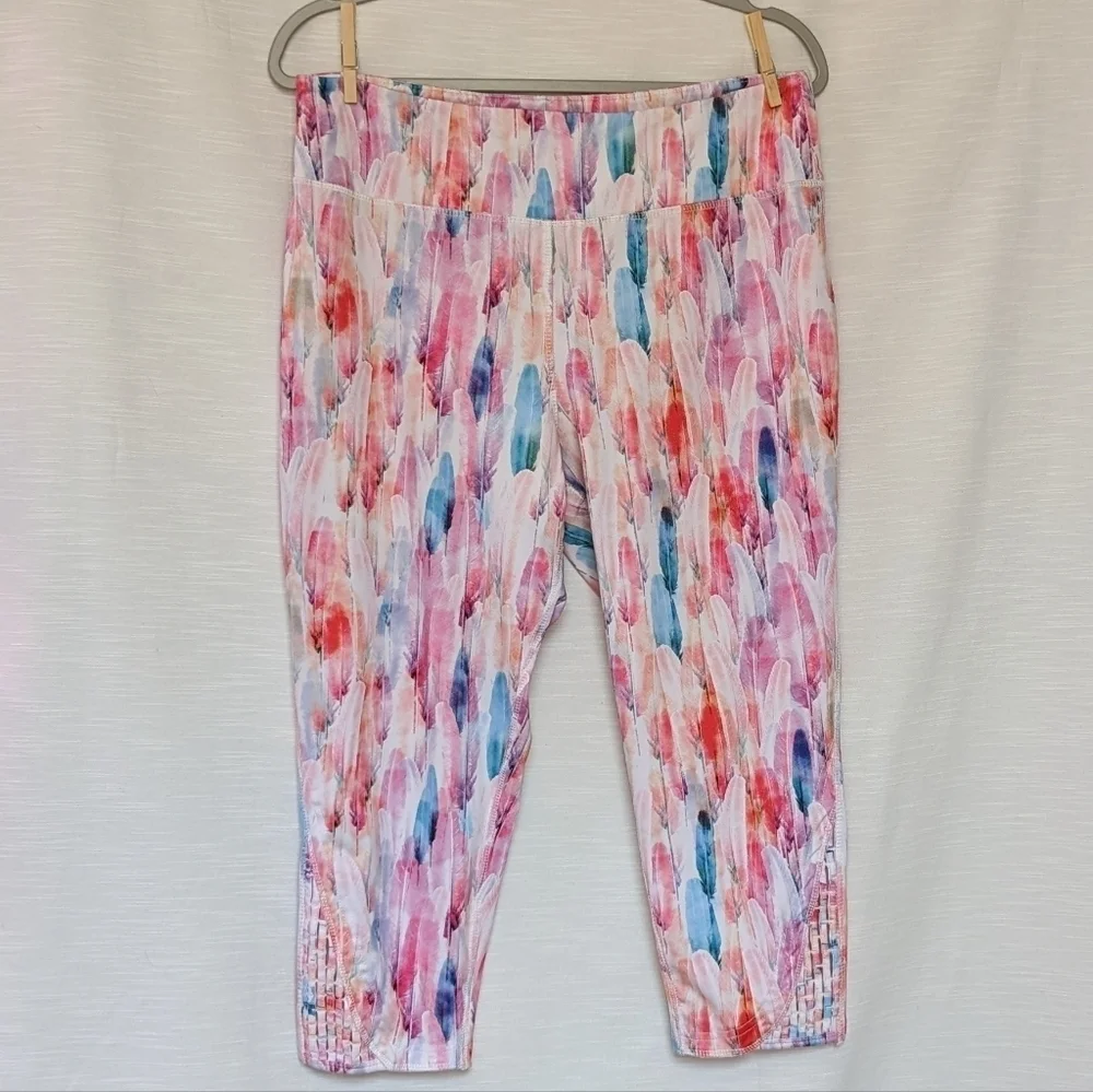 Madden NYC Athletic Crops‎ - Picture 7 of 7